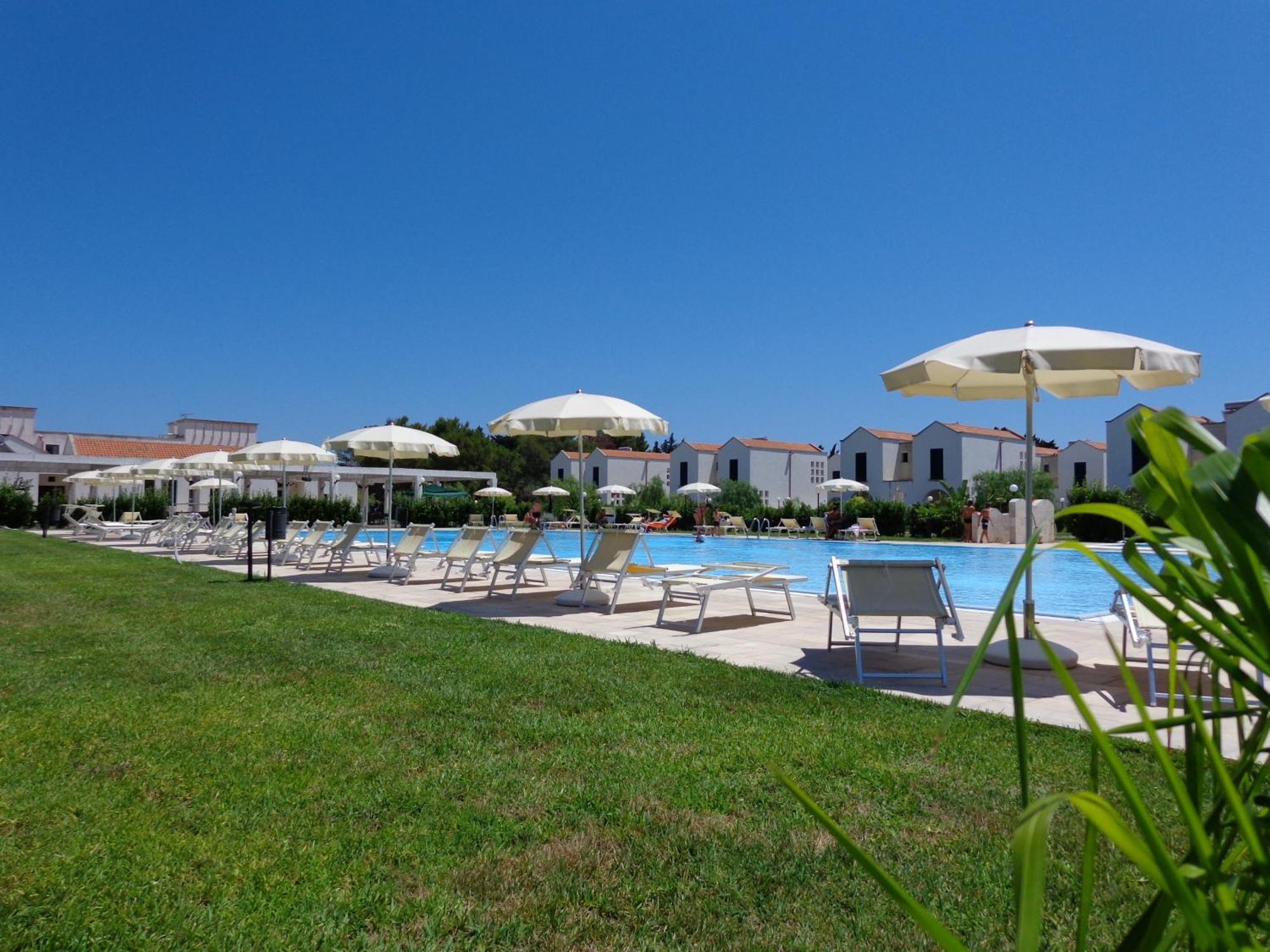 Residence Blu Mare Alimini Otranto Esterno foto