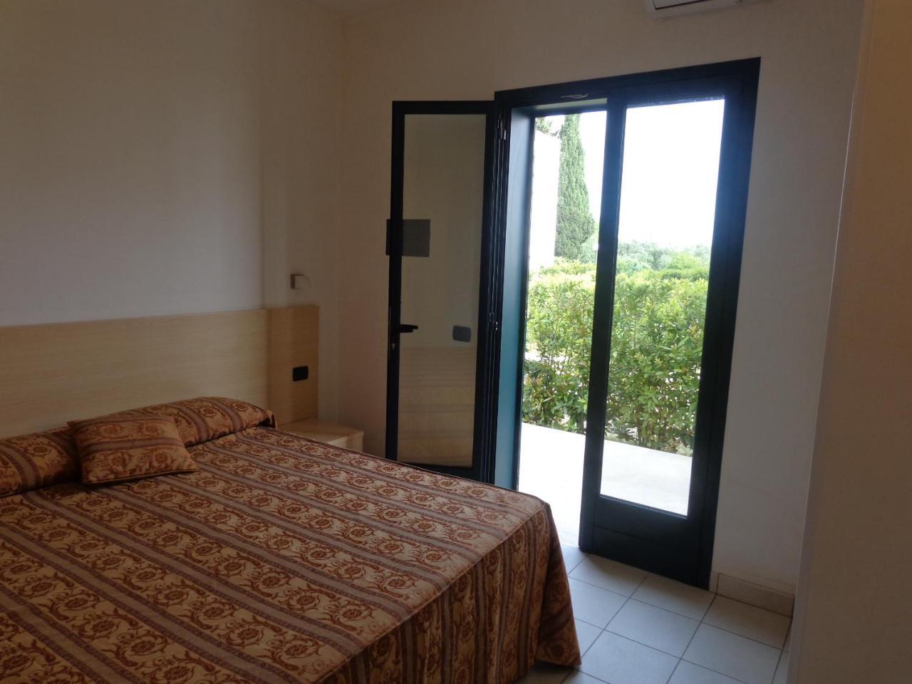 Residence Blu Mare Alimini Otranto Esterno foto