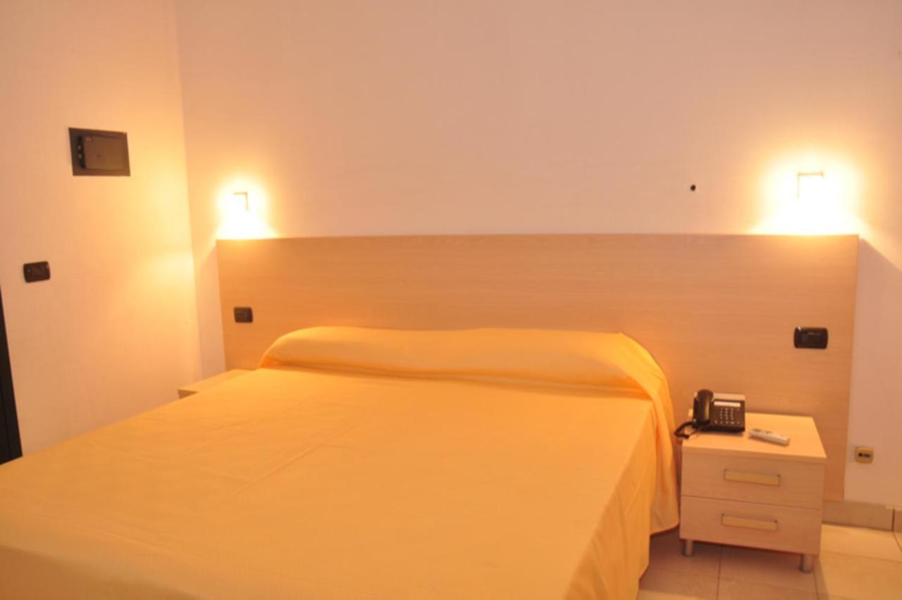 Residence Blu Mare Alimini Otranto Esterno foto