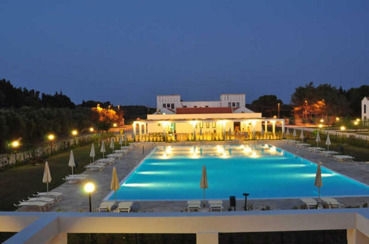 Residence Blu Mare Alimini Otranto Esterno foto