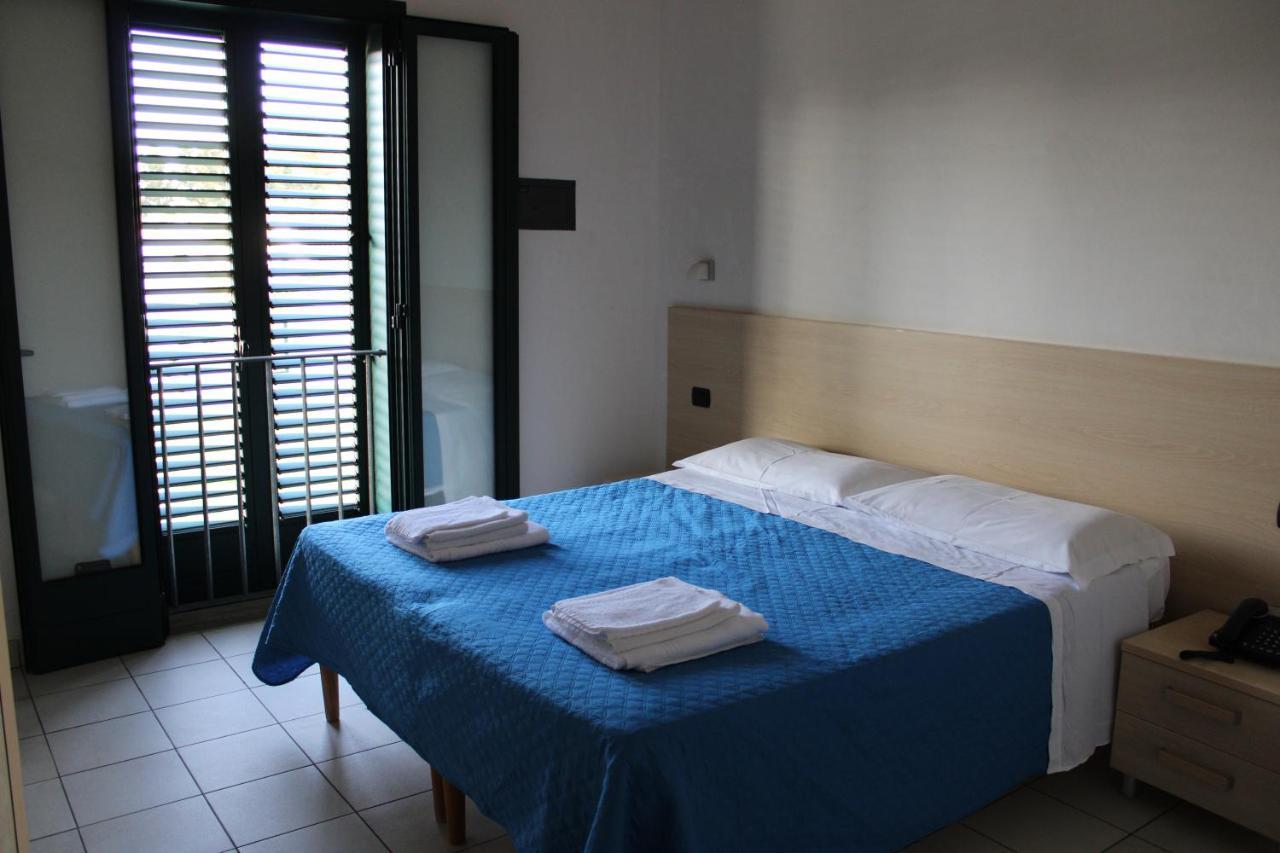 Residence Blu Mare Alimini Otranto Esterno foto